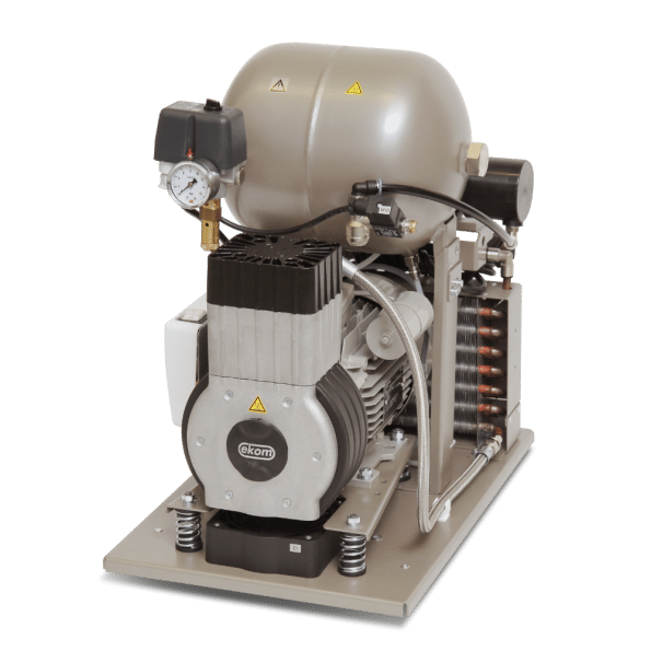 EKOM DK50-10Z/M kompresszor, légszárítóval
